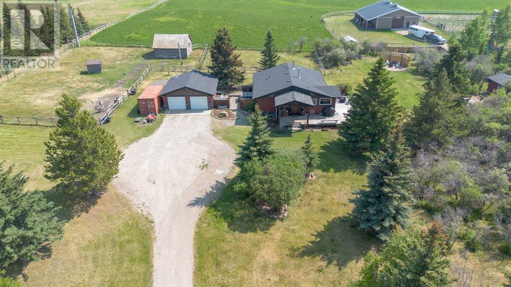 31127 Township Road 274 Road, Rural Rocky View County, Alberta  T4C 2Z8 - Photo 1 - A2227108
