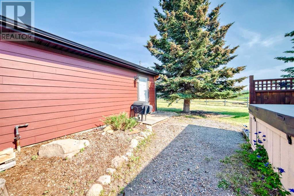 31127 Township Road 274 Road, Rural Rocky View County, Alberta  T4C 2Z8 - Photo 48 - A2227108