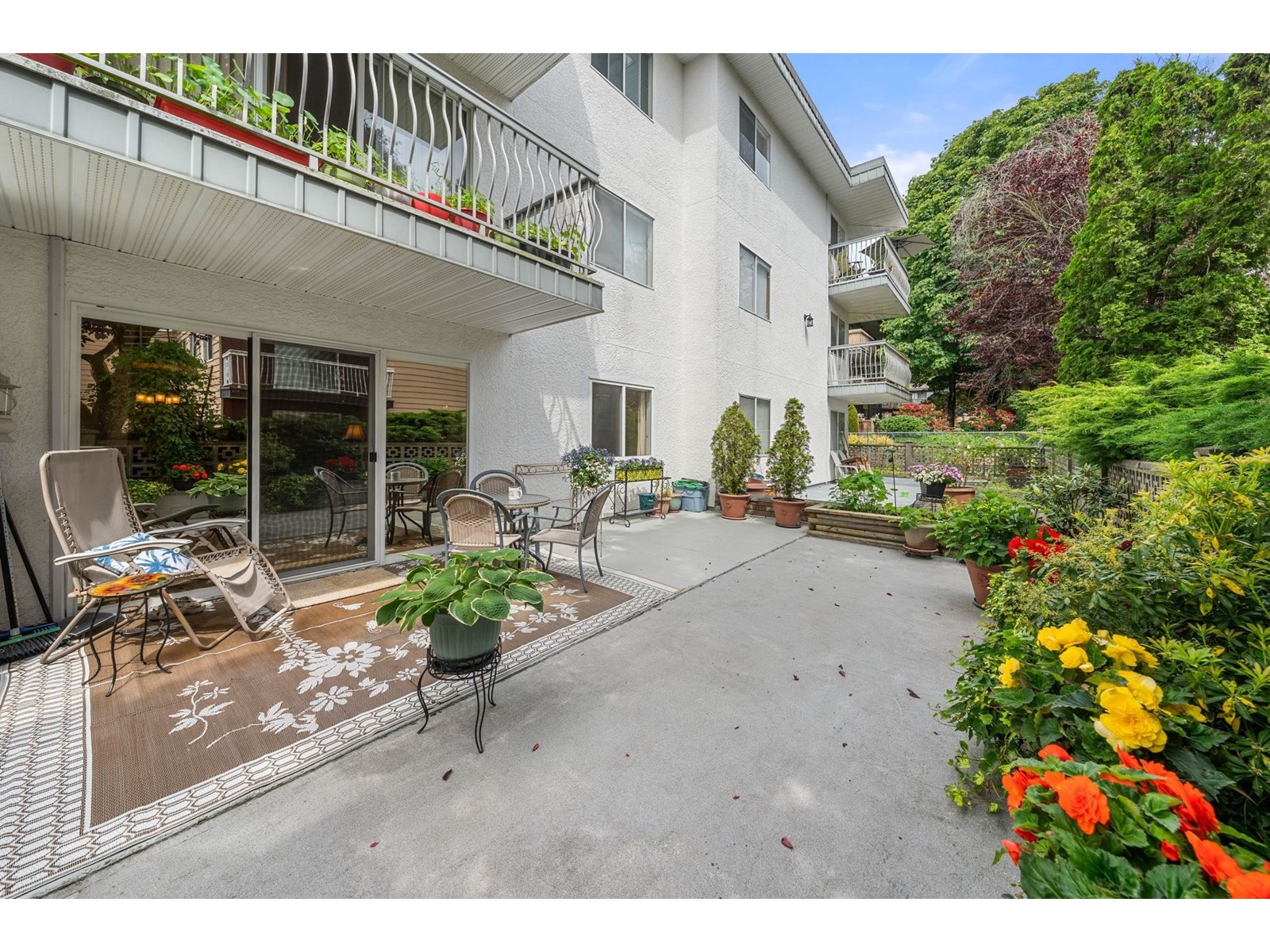 Property at 105 1520 BLACKWOOD STREET image 1