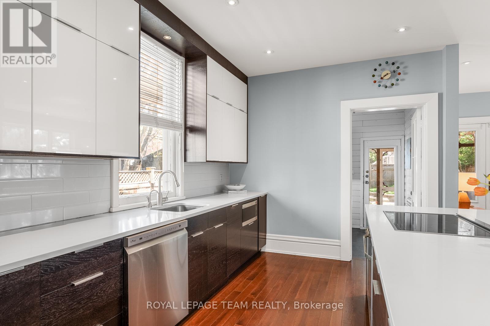 Property at 124 KEEFER STREET image 5