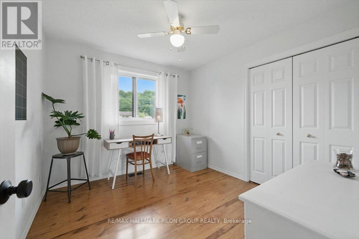 1125 Barnett Drive, Ottawa, Ontario  K4C 1C7 - Photo 14 - X12219064