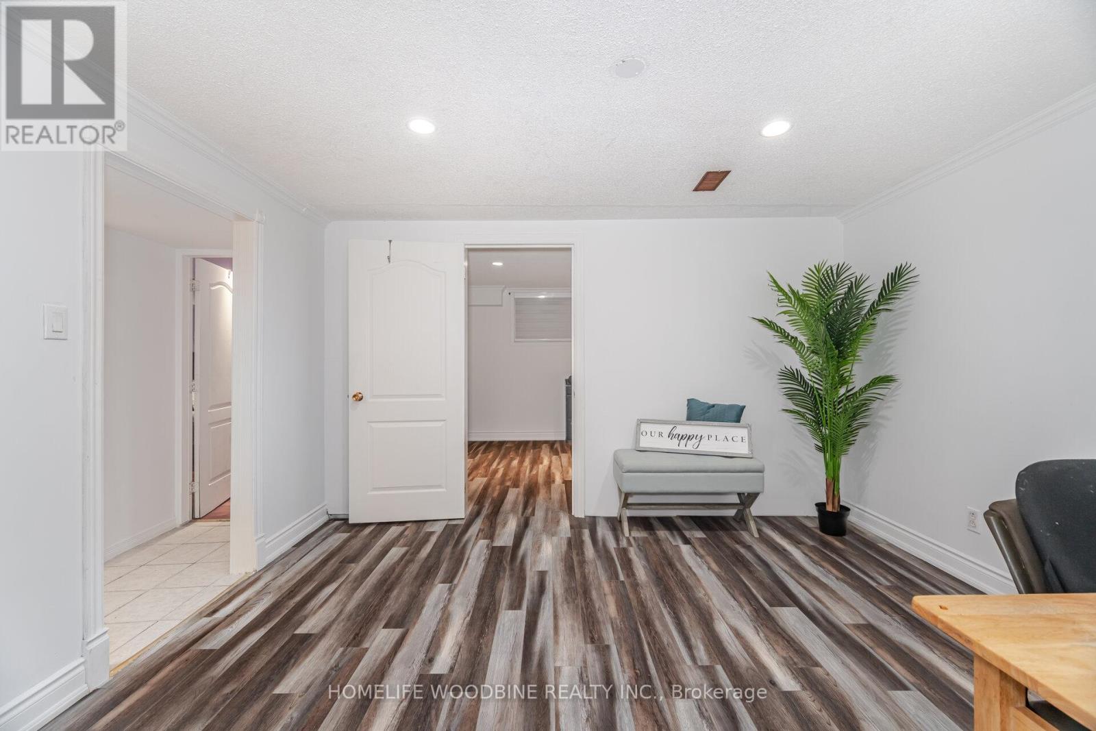 2498 Mainroyal Street, Mississauga, Ontario  L5L 1C9 - Photo 25 - W12201832