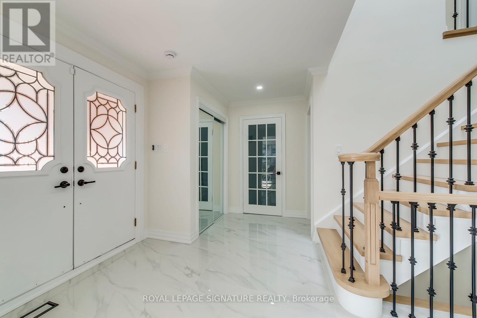 22 Mcnicoll Avenue, Toronto (Hillcrest Village), Ontario  M2H 2A8 - Photo 8 - C12218686