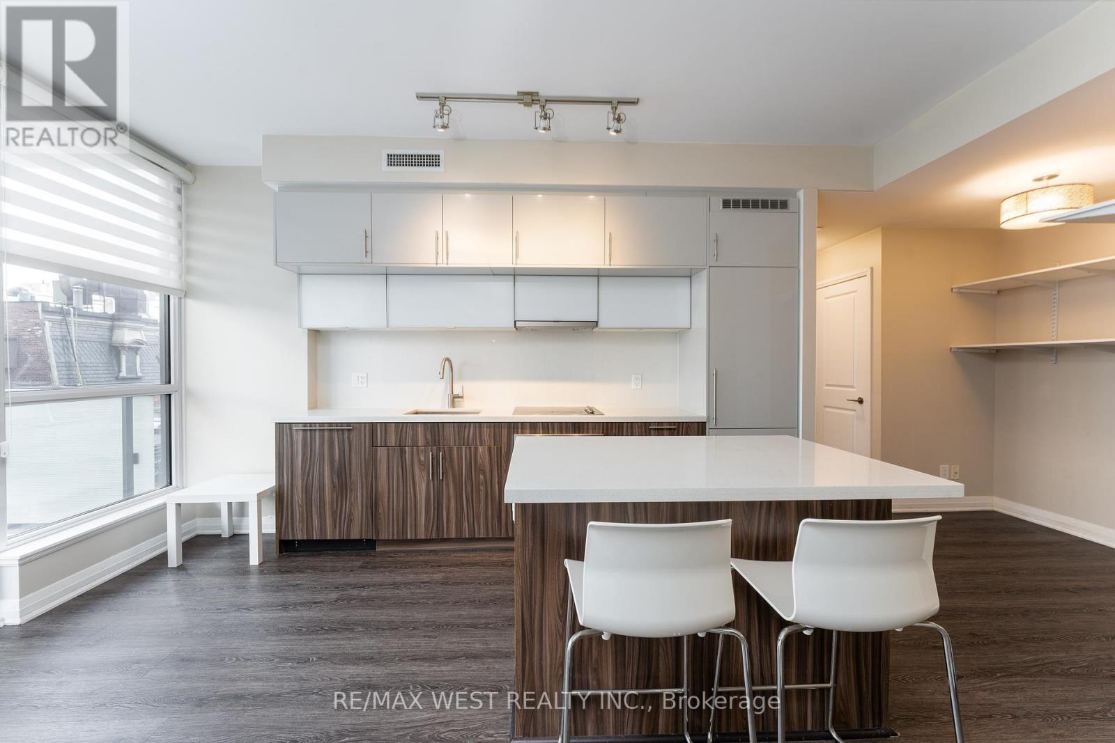 327 - 8 Mercer Street, Toronto (Waterfront Communities), Ontario  M5V 0C4 - Photo 16 - C12218702