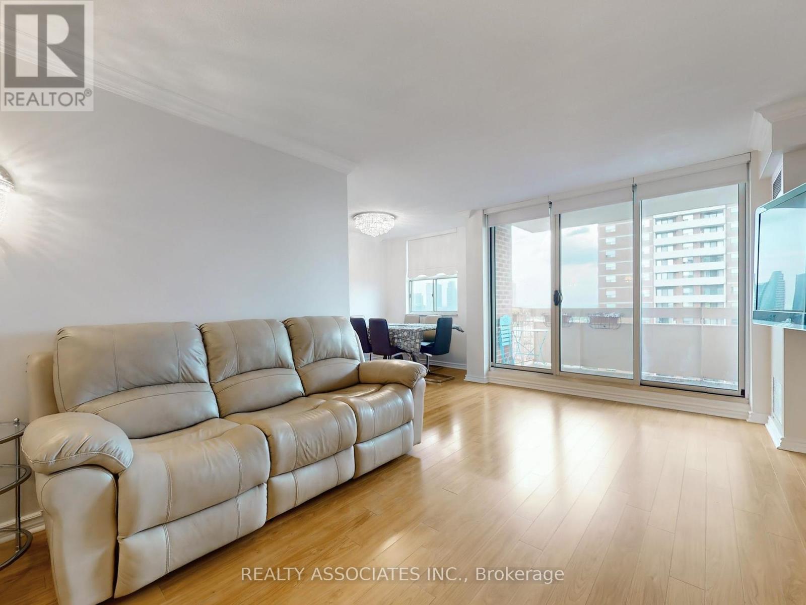1704 - 205 Hilda Avenue, Toronto (Newtonbrook West), Ontario  M2M 4B1 - Photo 13 - C12218760
