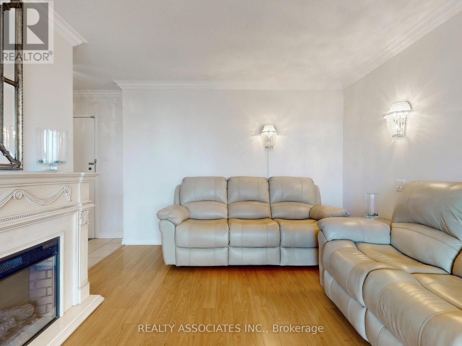 1704 - 205 Hilda Avenue, Toronto (Newtonbrook West), Ontario  M2M 4B1 - Photo 15 - C12218760