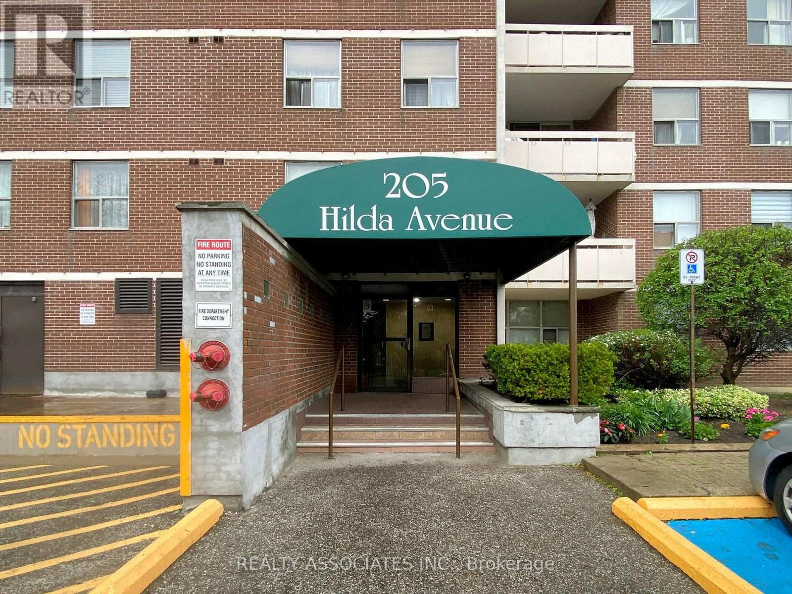 1704 - 205 Hilda Avenue, Toronto (Newtonbrook West), Ontario  M2M 4B1 - Photo 5 - C12218760
