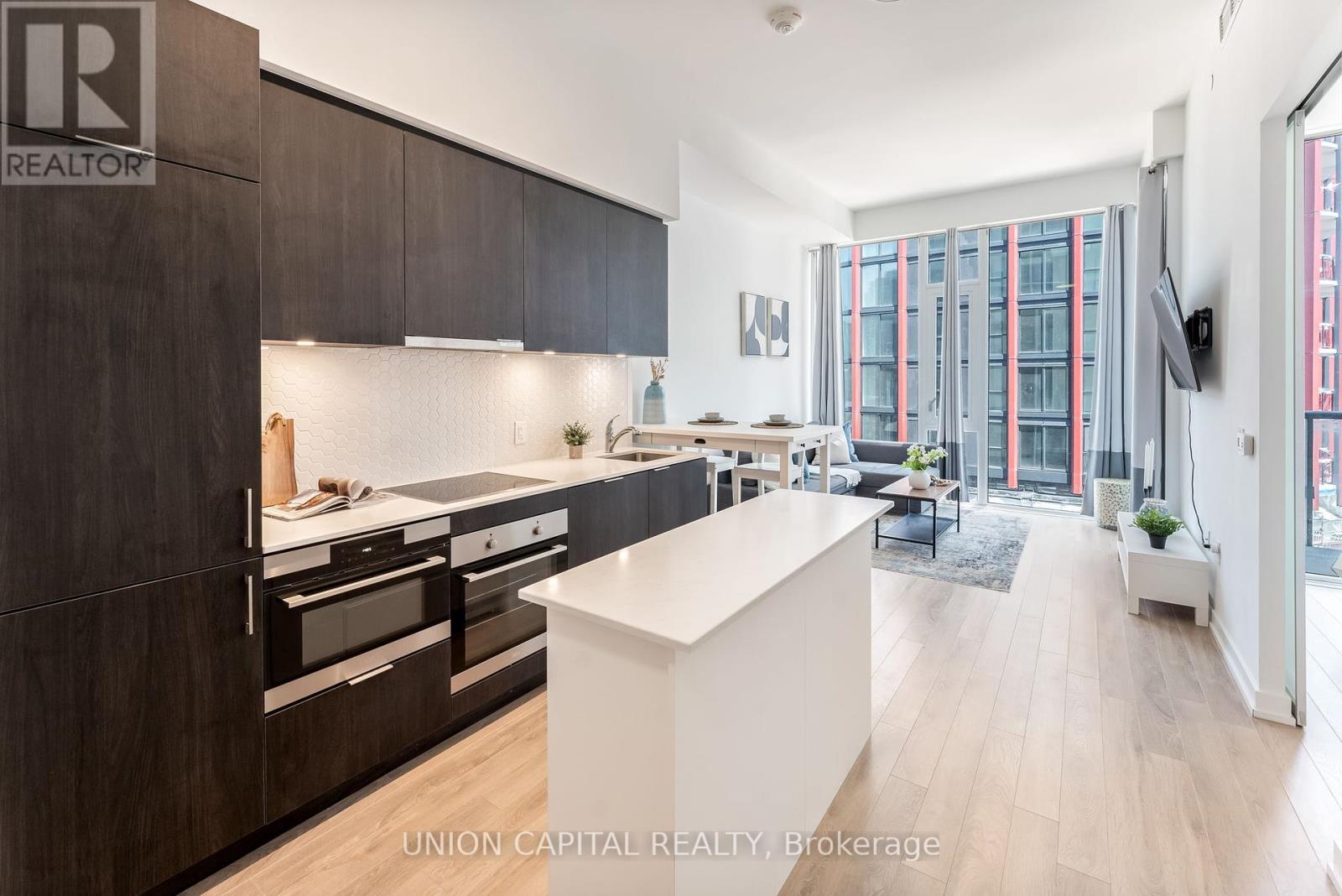 1313 - 158 Front Street E, Toronto (Moss Park), Ontario  M5A 0K9 - Photo 12 - C12218781