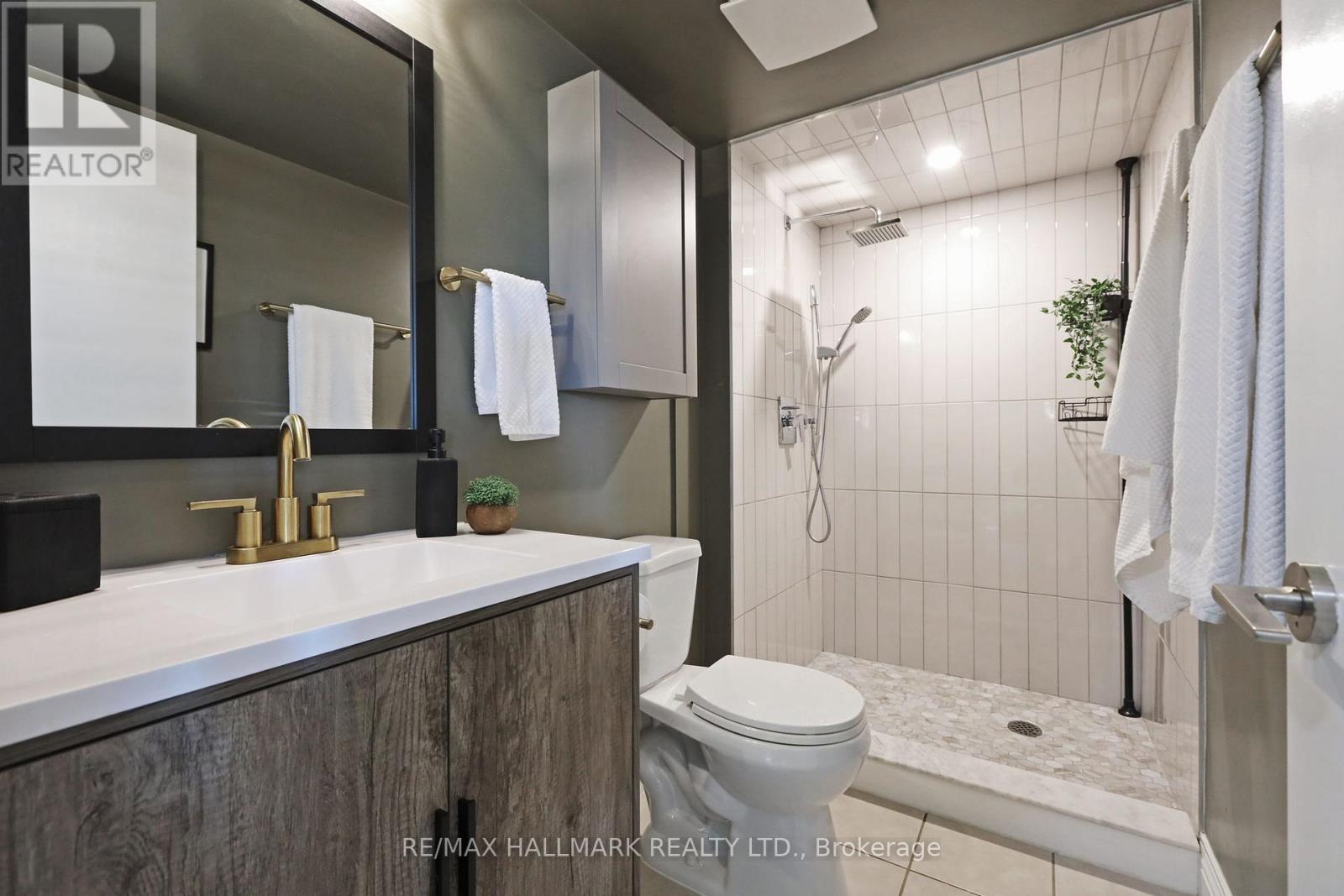 407 - 120 Dallimore Circle, Toronto (Banbury-Don Mills), Ontario  M3C 4J1 - Photo 24 - C12218801