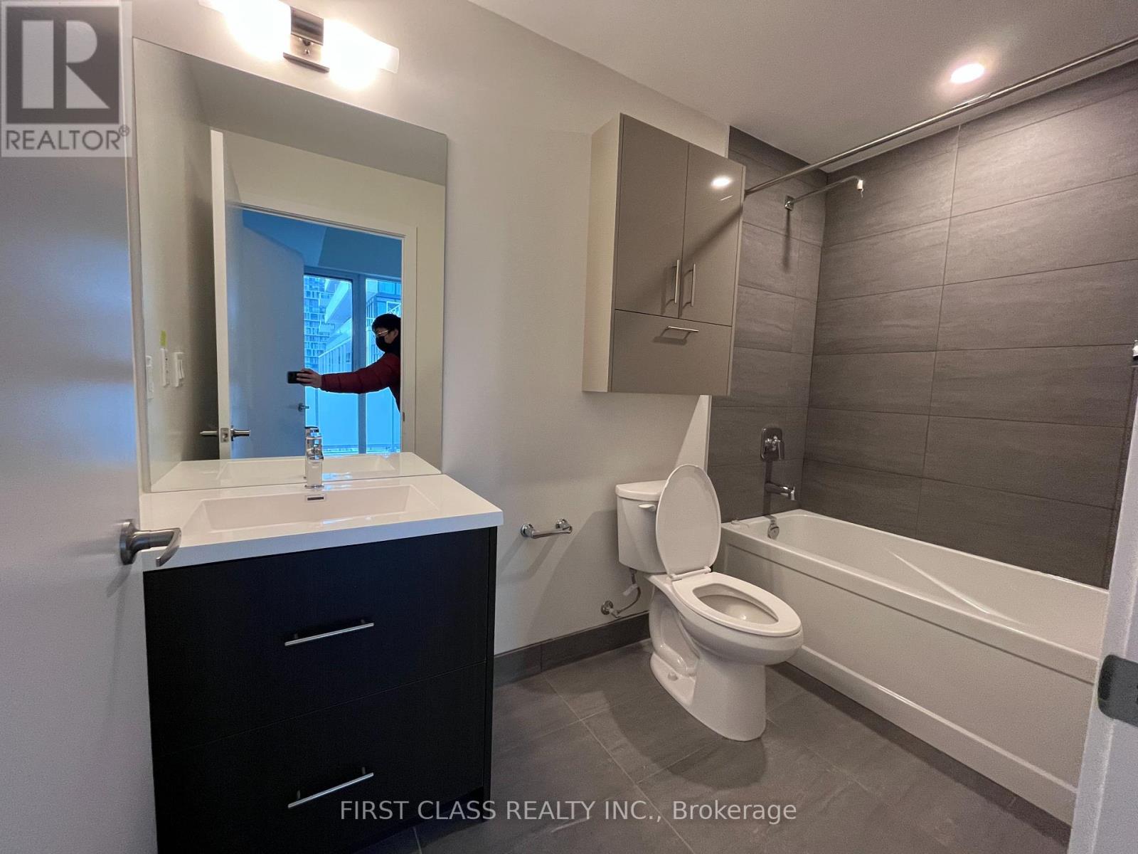 503 - 188 Fairview Mall Drive, Toronto (Don Valley Village), Ontario  M2J 4T1 - Photo 3 - C12219047