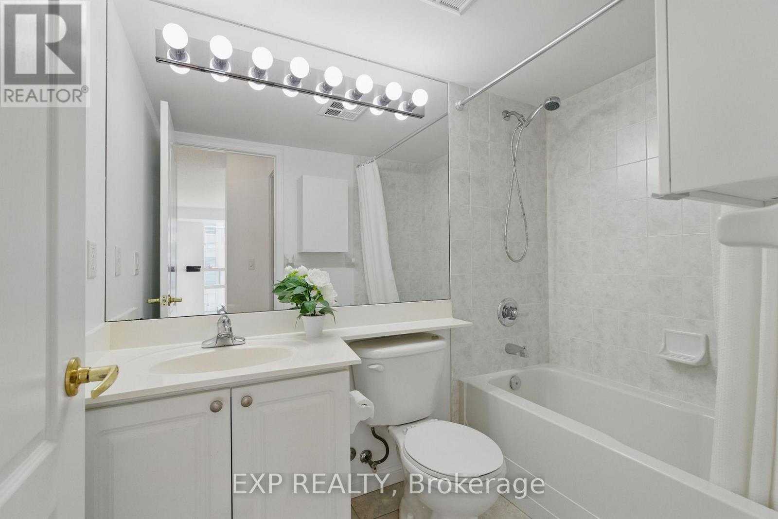 704 - 18 Stafford Street, Toronto (Niagara), Ontario  M5V 3W4 - Photo 20 - C12219057