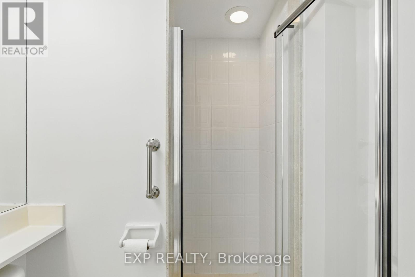 704 - 18 Stafford Street, Toronto (Niagara), Ontario  M5V 3W4 - Photo 26 - C12219057