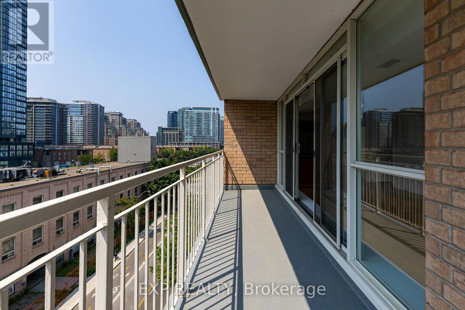 704 - 18 Stafford Street, Toronto (Niagara), Ontario  M5V 3W4 - Photo 30 - C12219057
