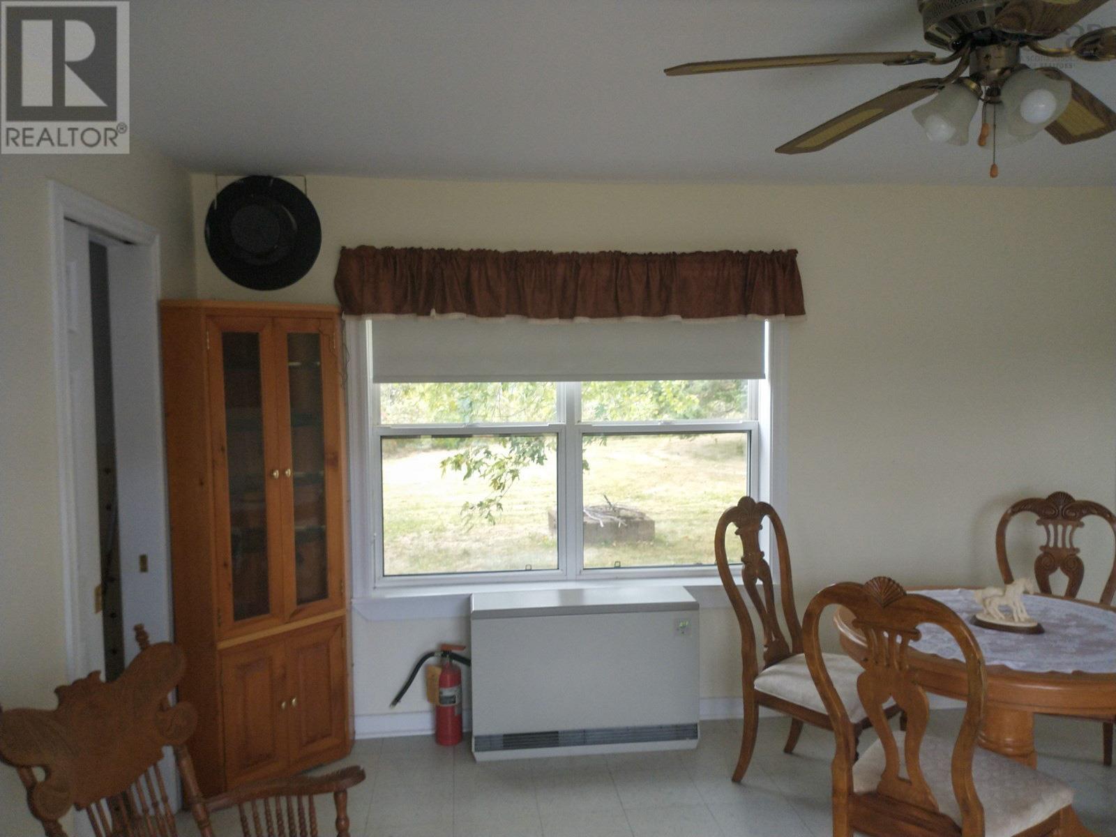 4308 Highway 2, Upper Economy, Nova Scotia  B0M 1B0 - Photo 3 - 202423628