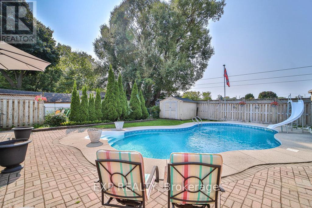 42 Tower Drive, Toronto (Wexford-Maryvale), Ontario  M1R 3N9 - Photo 44 - E12218701