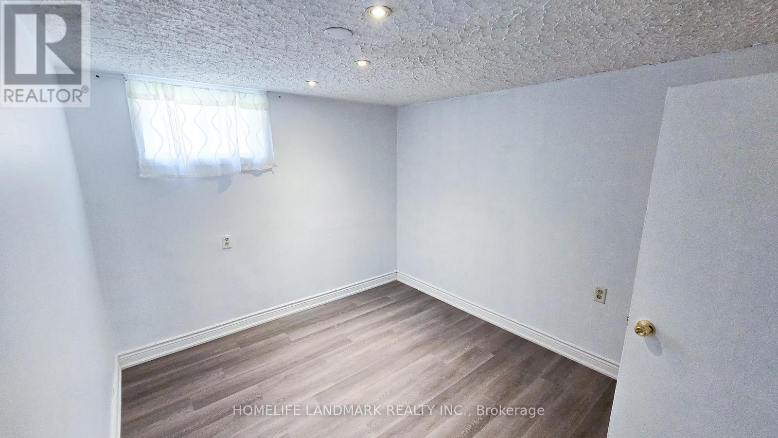 139 Cabot Street, Oshawa (Vanier), Ontario  L1J 5R8 - Photo 36 - E12219062