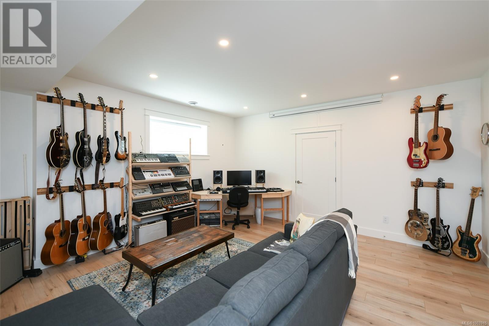 3400 Marygrove Dr, Courtenay, British Columbia  V9N 0E7 - Photo 37 - 1003315