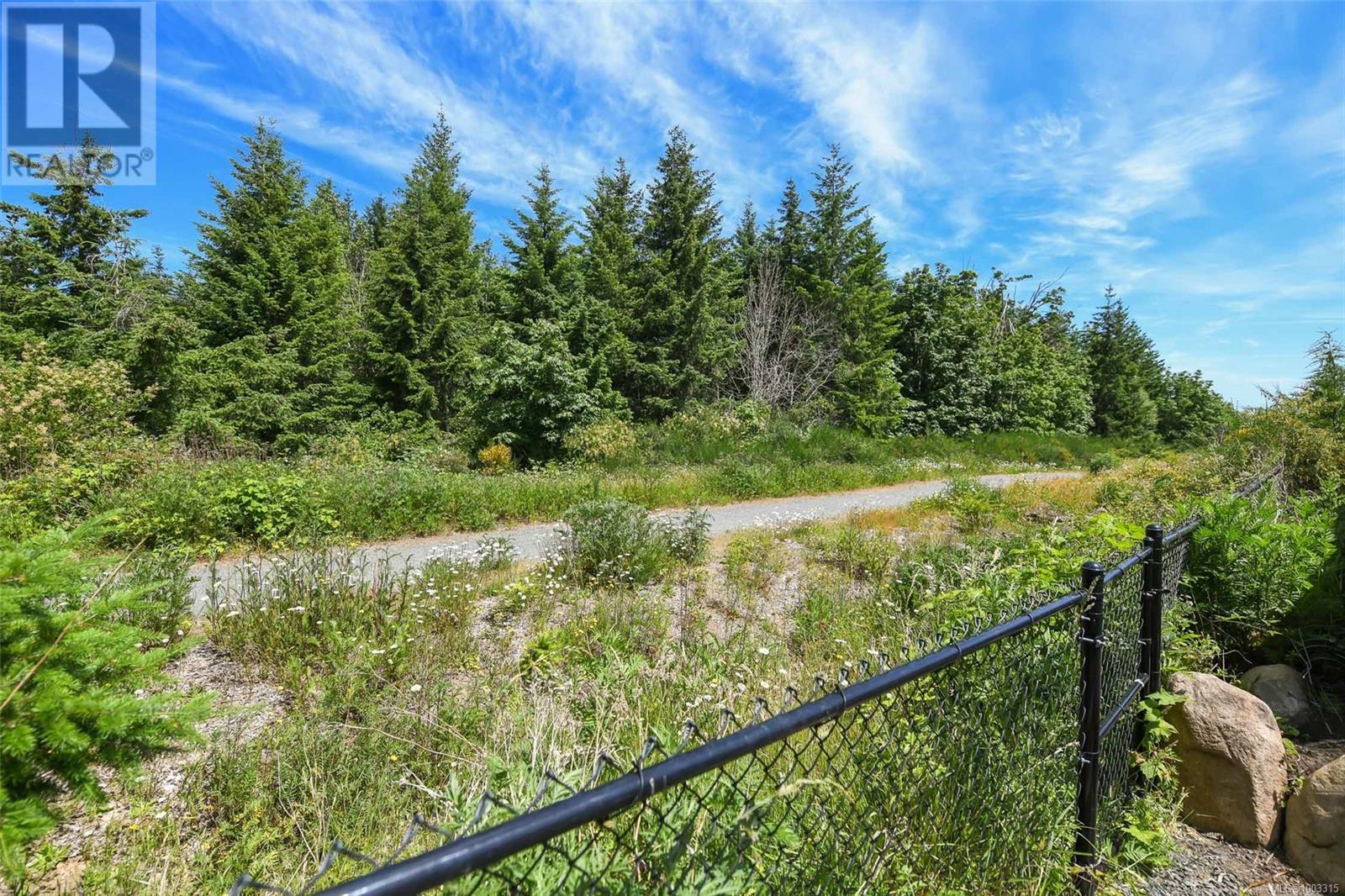 3400 Marygrove Dr, Courtenay, British Columbia  V9N 0E7 - Photo 67 - 1003315