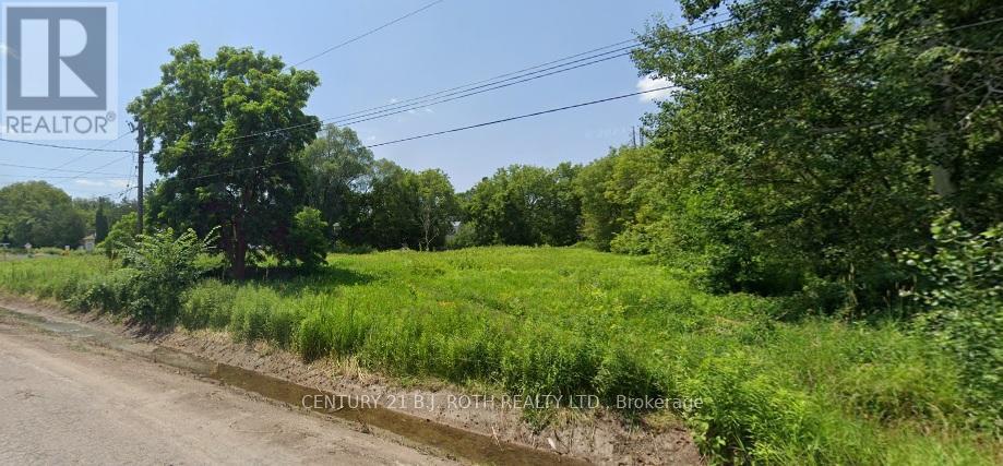 902 Corner Avenue, Innisfil, Ontario  L0L 1W0 - Photo 5 - N12218745