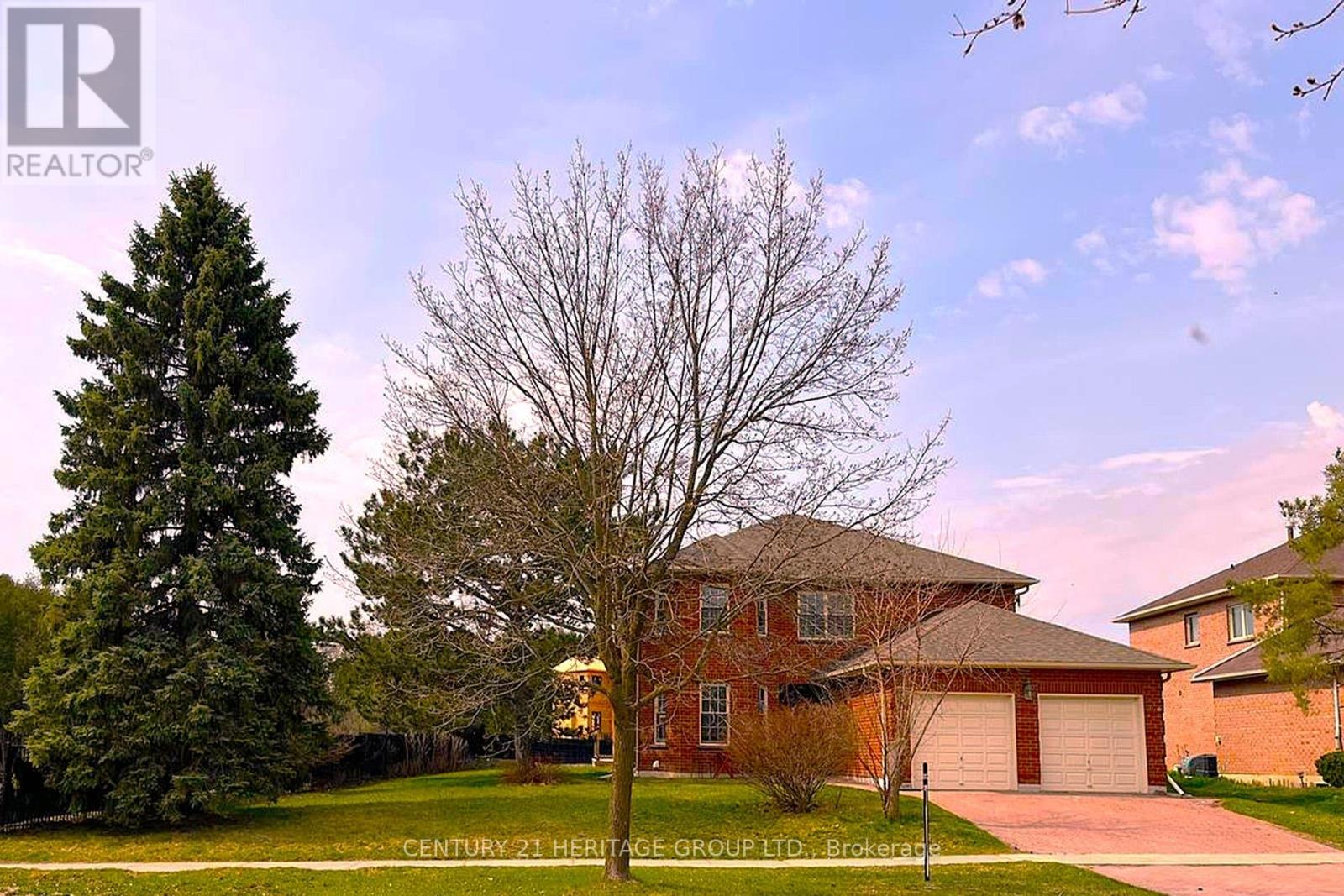 243 MURRAY DRIVE, Aurora, Ontario