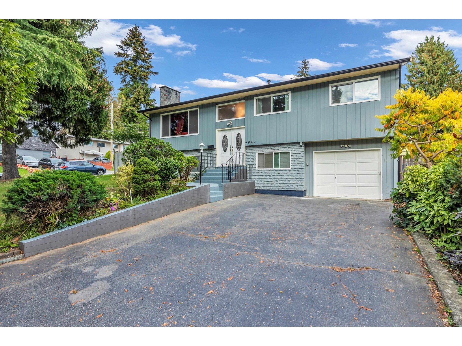 9942 SEMIAHMOO ROAD, surrey, British Columbia