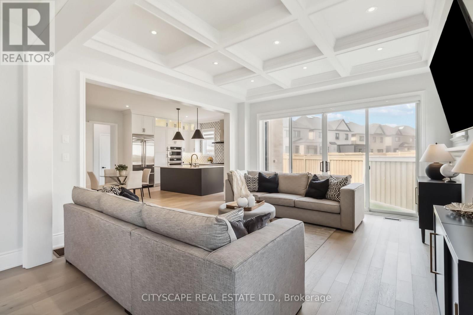 1268 Meadowside Path, Oakville, Ontario  L6M 5M9 - Photo 10 - W12218612
