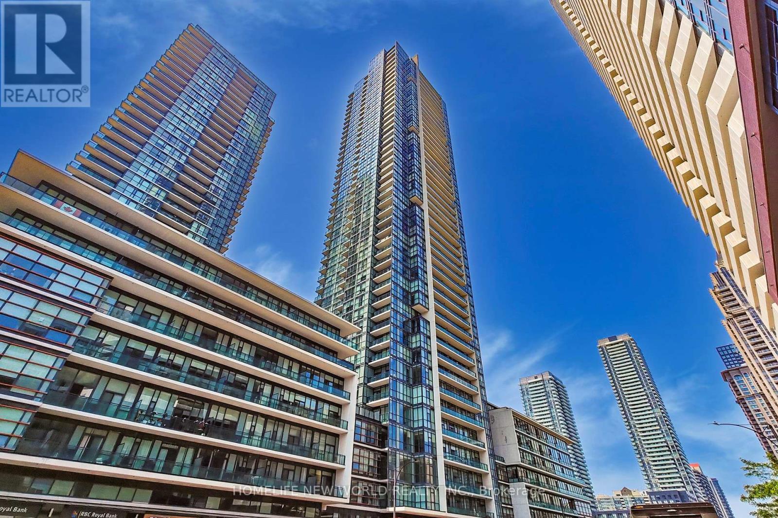 716 - 4070 CONFEDERATION PARKWAY, Mississauga, Ontario