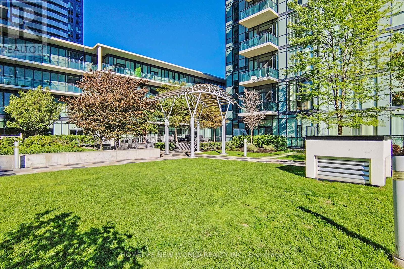 716 - 4070 Confederation Parkway, Mississauga, Ontario  L5B 0E9 - Photo 36 - W12218618