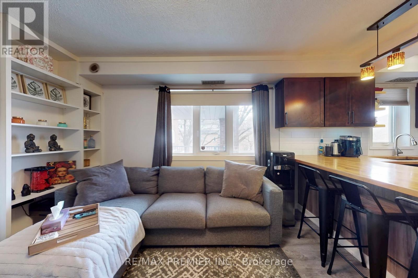 34 - 119 Bristol Road E, Mississauga (Hurontario), Ontario  L4Z 3P6 - Photo 8 - W12218633
