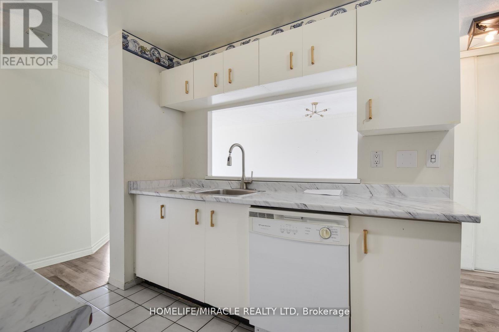 1909 - 4205 Shipp Drive, Mississauga, Ontario  L4Z 2Y8 - Photo 11 - W12218665