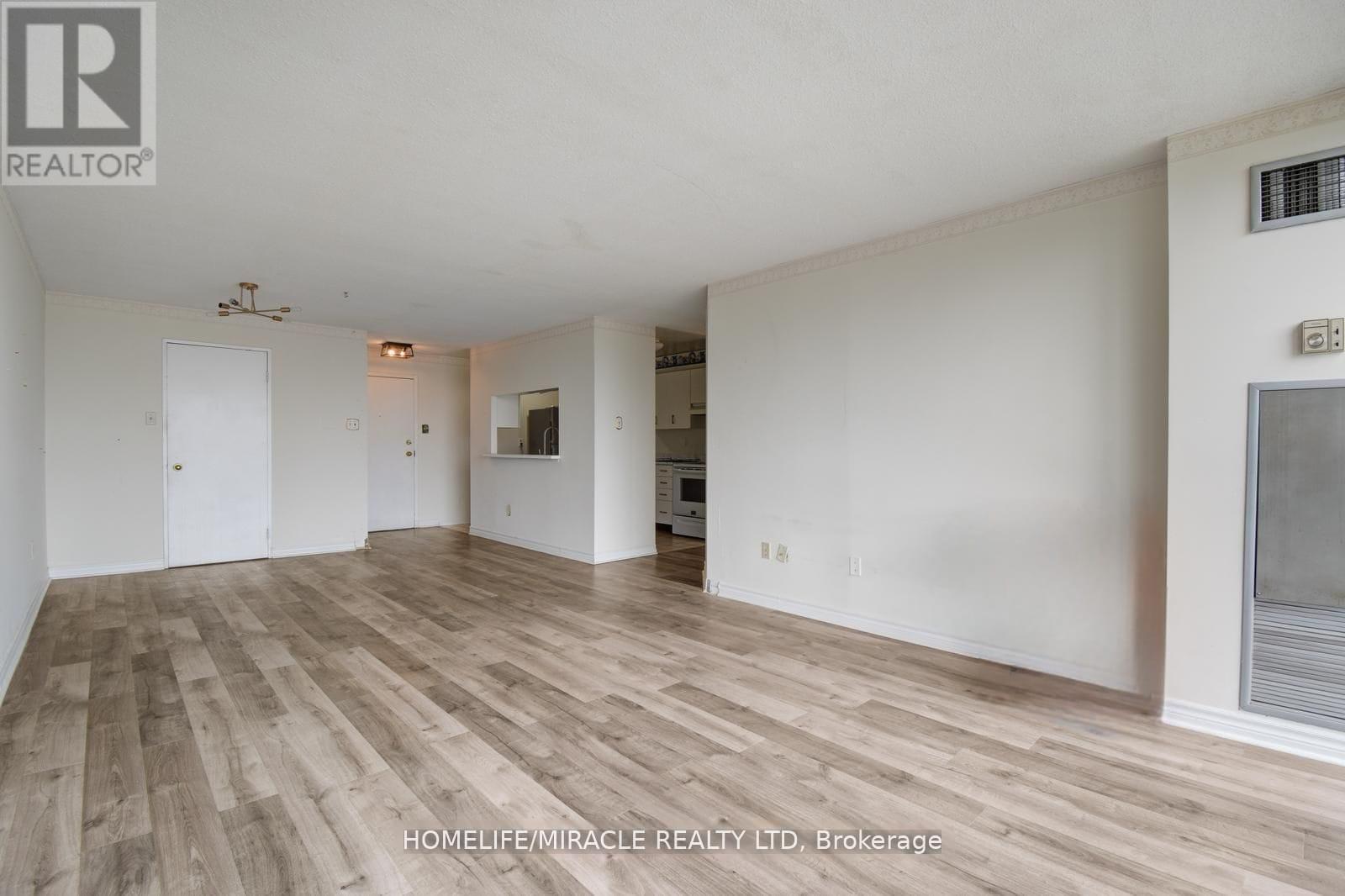 1909 - 4205 Shipp Drive, Mississauga, Ontario  L4Z 2Y8 - Photo 3 - W12218665
