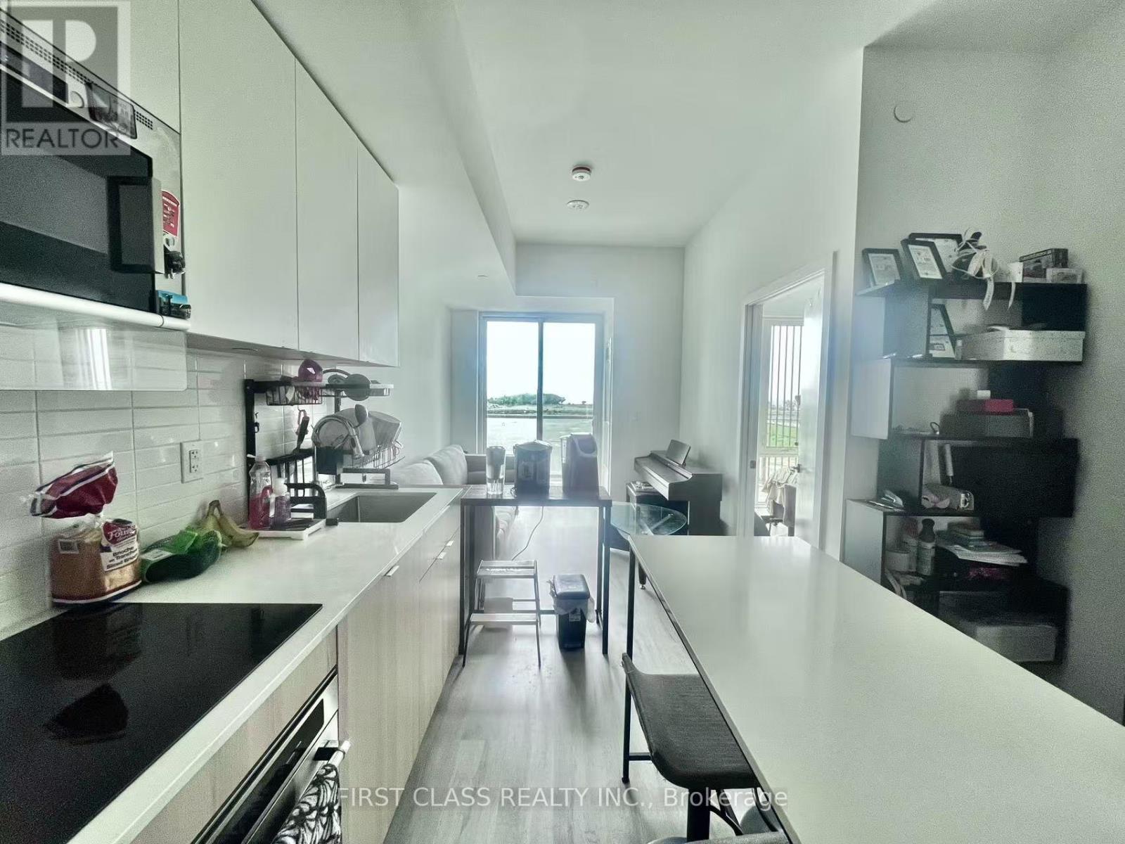 317 - 220 MISSINNIHE WAY, Mississauga, Ontario