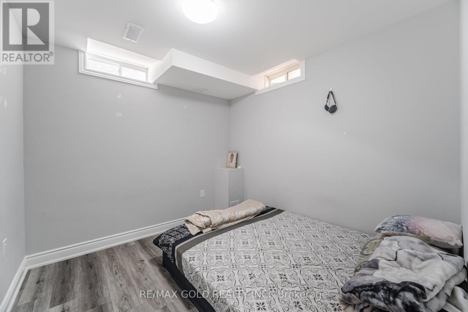 109 Cobriza Crescent, Brampton (Northwest Brampton), Ontario  L7A 5A6 - Photo 21 - W12218772