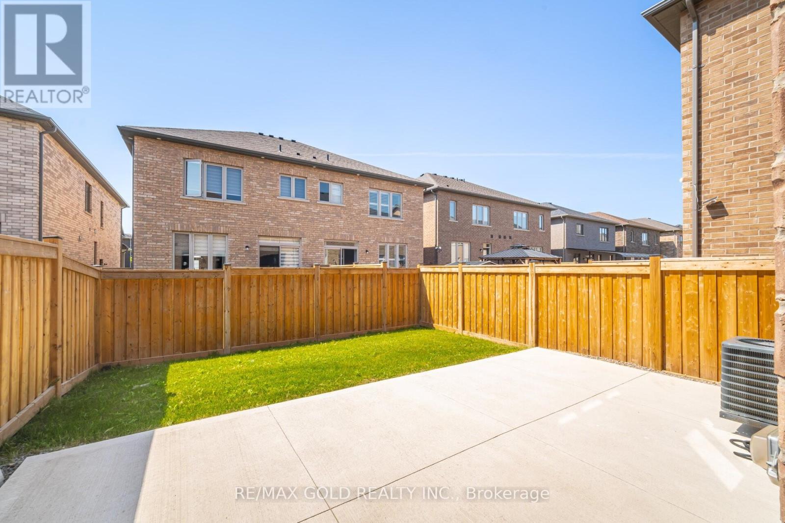 109 Cobriza Crescent, Brampton (Northwest Brampton), Ontario  L7A 5A6 - Photo 23 - W12218772