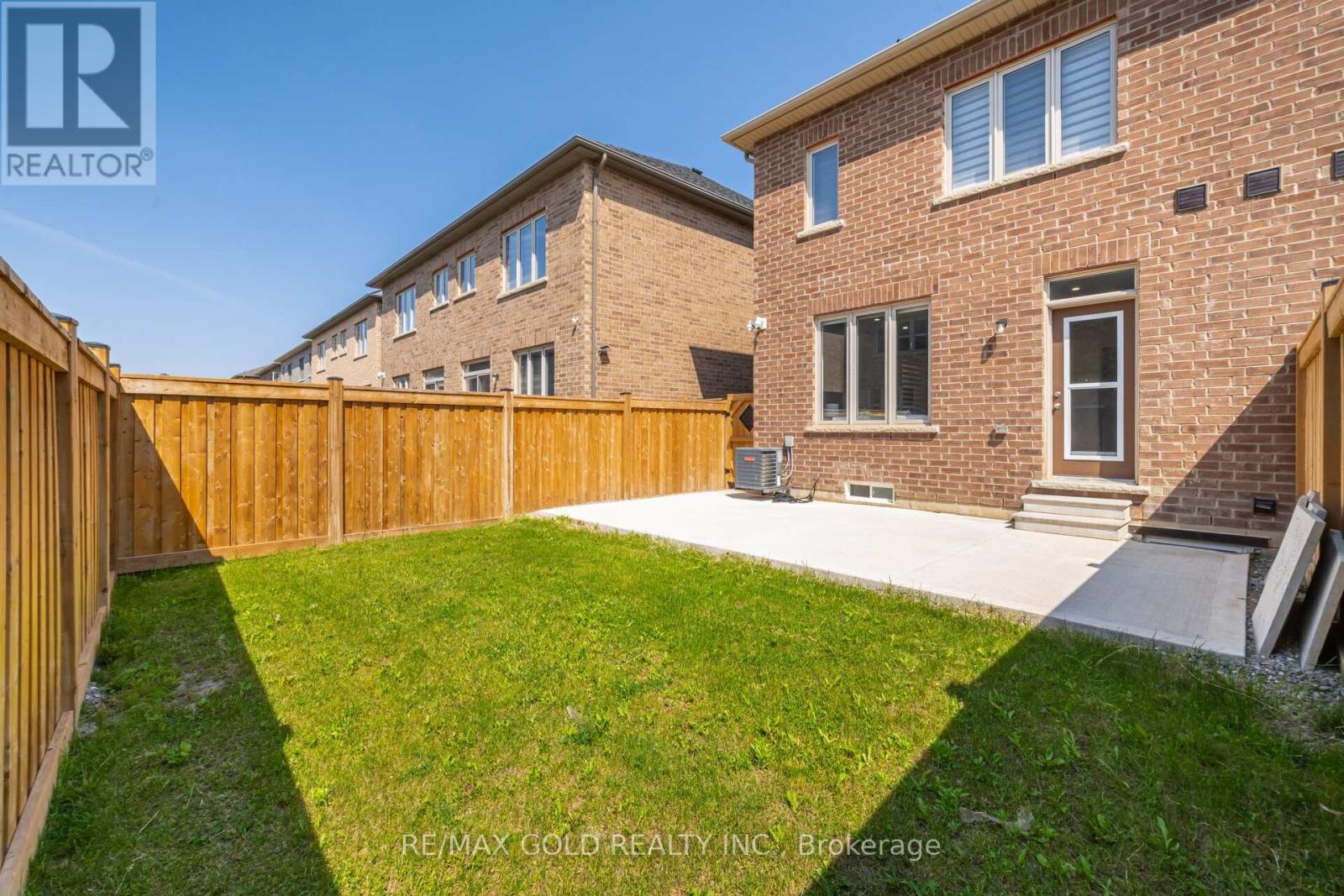 109 Cobriza Crescent, Brampton (Northwest Brampton), Ontario  L7A 5A6 - Photo 25 - W12218772