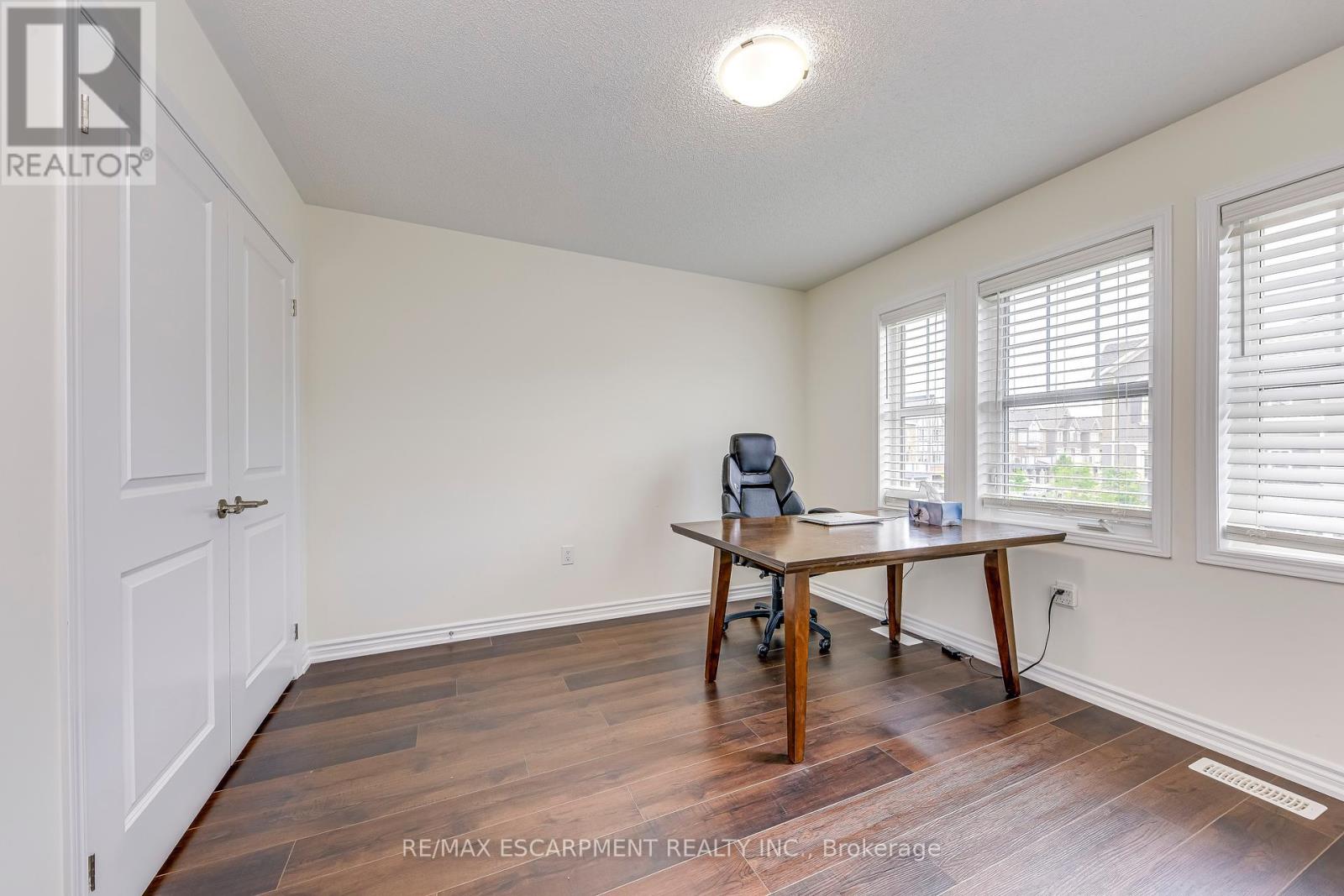 3475 Eternity Way, Oakville (Go Glenorchy), Ontario  L6H 7B5 - Photo 26 - W12218951