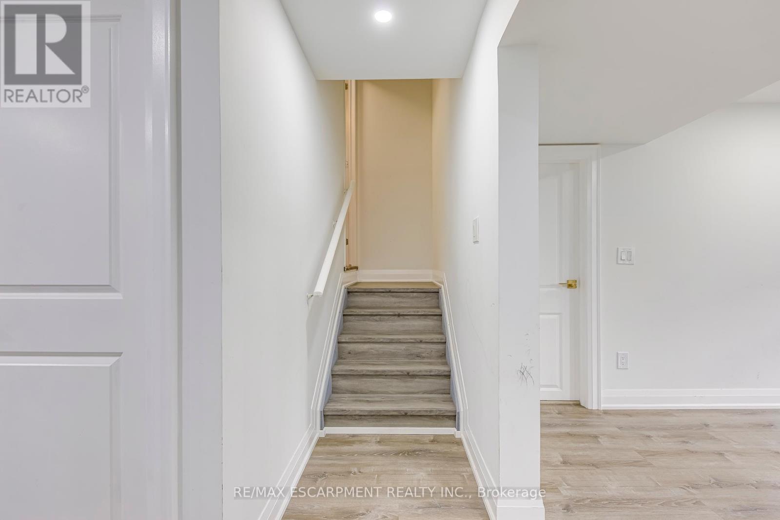 3475 Eternity Way, Oakville (Go Glenorchy), Ontario  L6H 7B5 - Photo 32 - W12218951