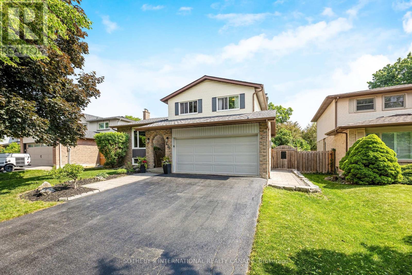 430 GOWLAND CRESCENT, Milton, Ontario