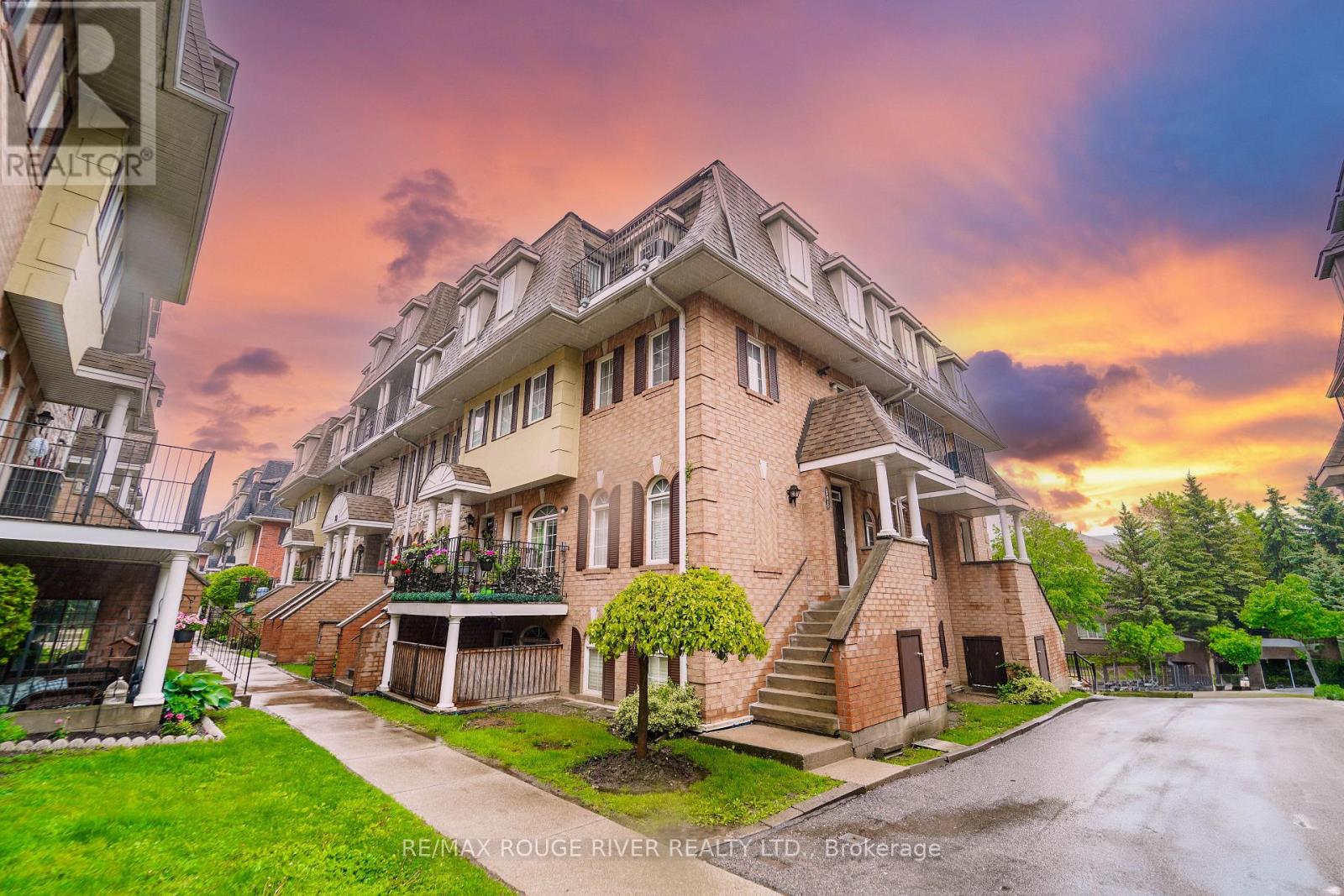 101 - 70 SIDNEY BELSEY CRESCENT, Toronto, Ontario