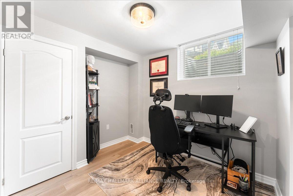 108 - 1380 Costigan Road, Milton, Ontario  L9T 8L2 - Photo 23 - W12218971