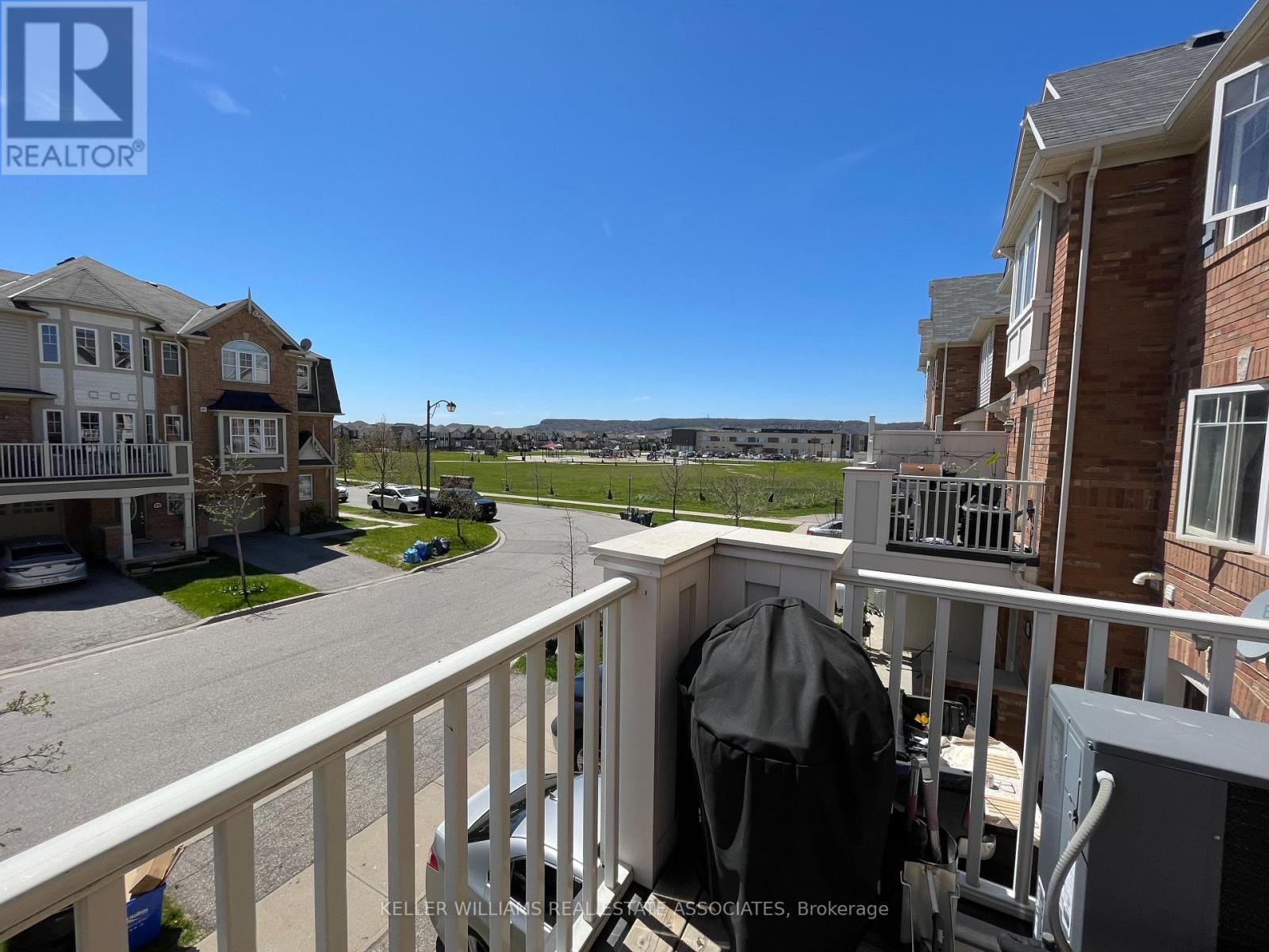 877 Willingdon Crescent, Milton, Ontario  L9T 0Z7 - Photo 17 - W12219072