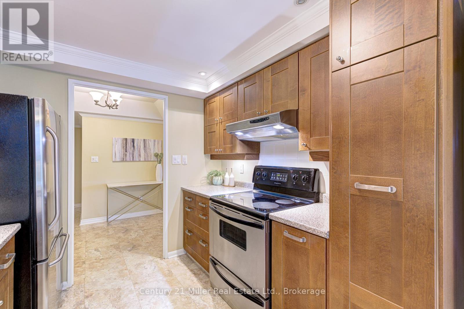 501 - 2180 Marine Drive, Oakville, Ontario  L6L 5V2 - Photo 17 - W12215430
