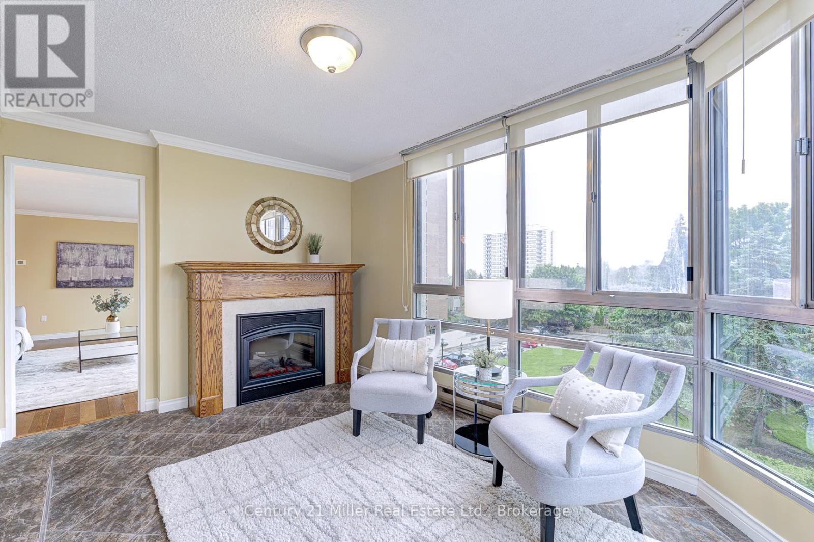 501 - 2180 Marine Drive, Oakville, Ontario  L6L 5V2 - Photo 7 - W12215430