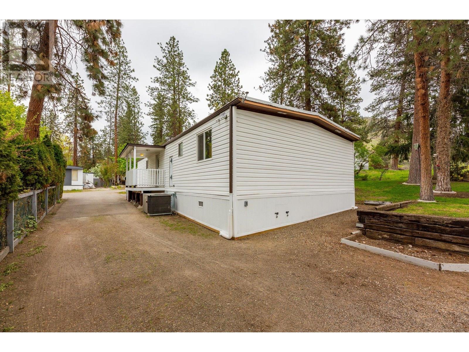 1999 97 Highway S Unit# 116, West Kelowna, British Columbia  V1Z 1B2 - Photo 24 - 10352128