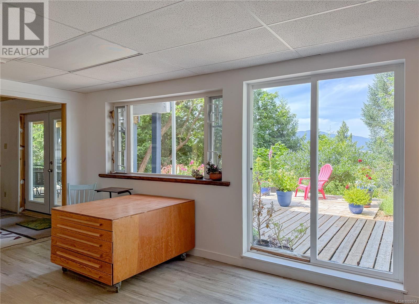 1105 Pat Burns Ave, Gabriola Island, British Columbia  V0R 1X2 - Photo 26 - 1002073
