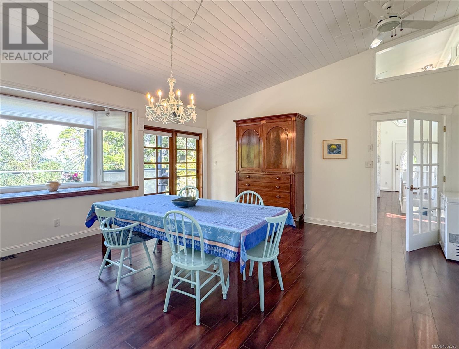 1105 Pat Burns Ave, Gabriola Island, British Columbia  V0R 1X2 - Photo 10 - 1002073