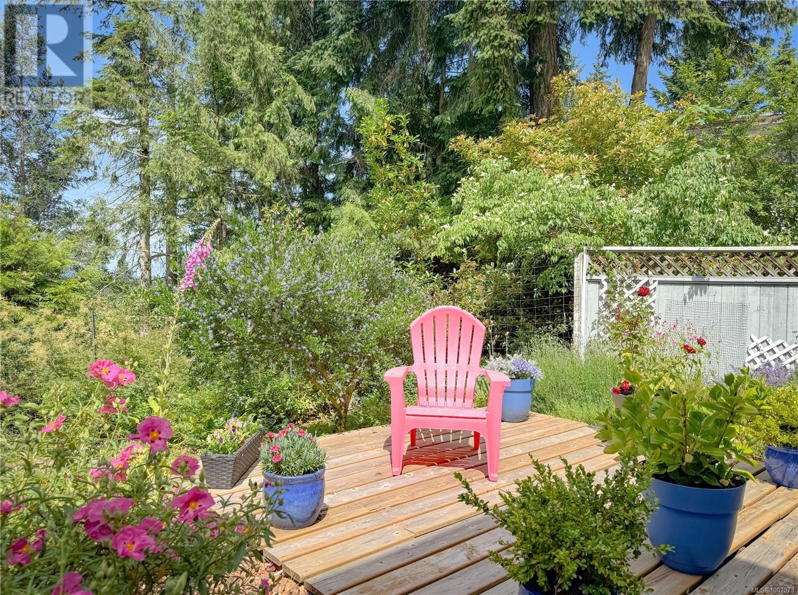1105 Pat Burns Ave, Gabriola Island, British Columbia  V0R 1X2 - Photo 33 - 1002073