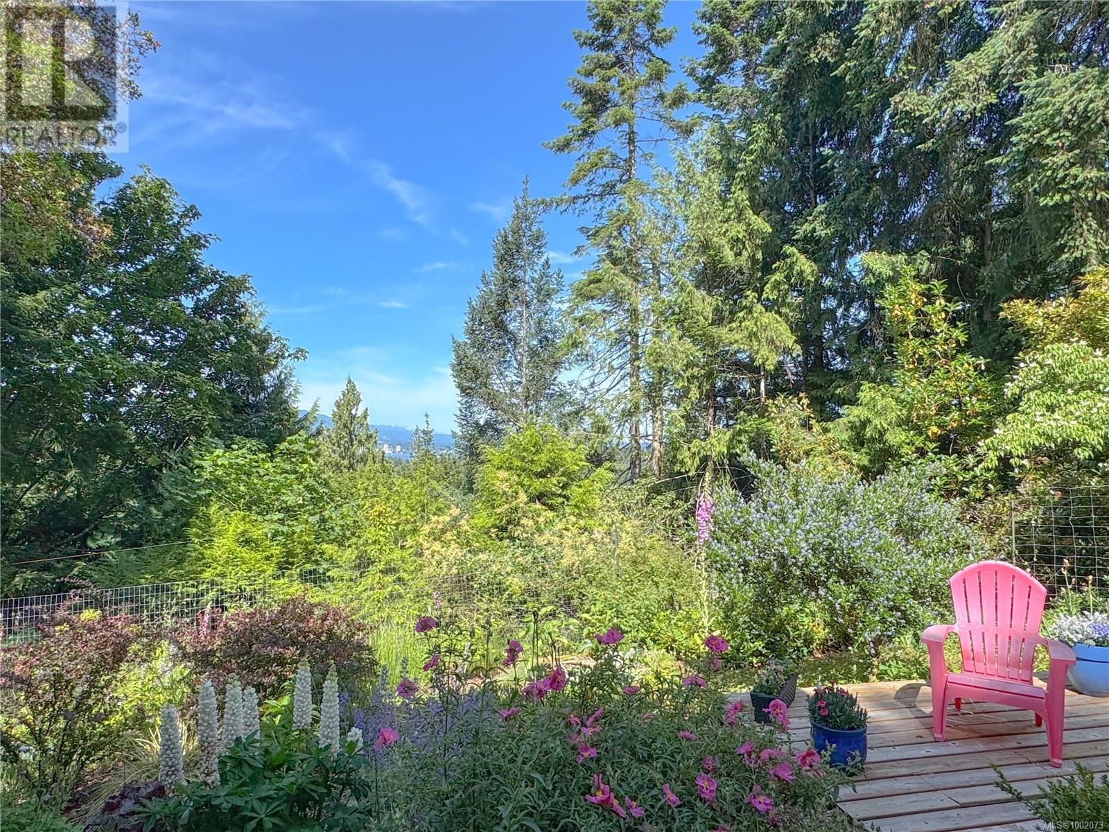 1105 Pat Burns Ave, Gabriola Island, British Columbia  V0R 1X2 - Photo 35 - 1002073