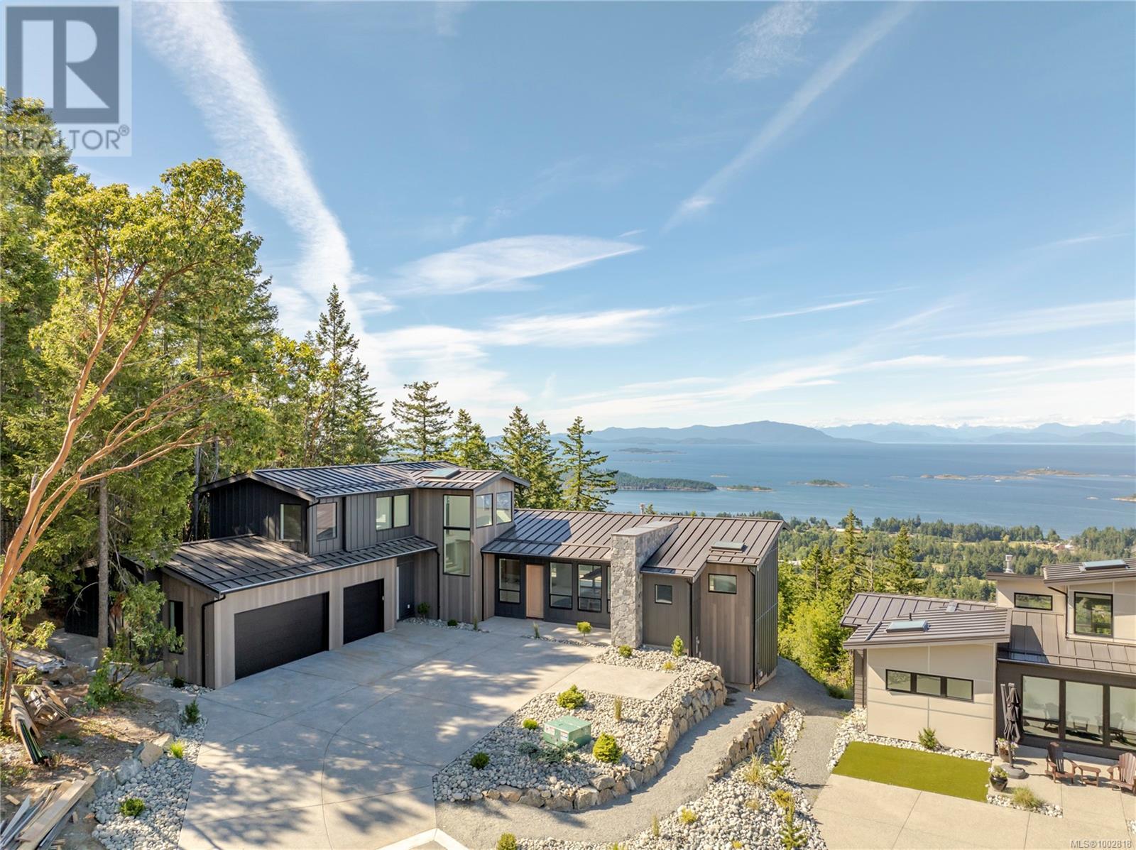 7546 Tonnerre Way, Lantzville, British Columbia