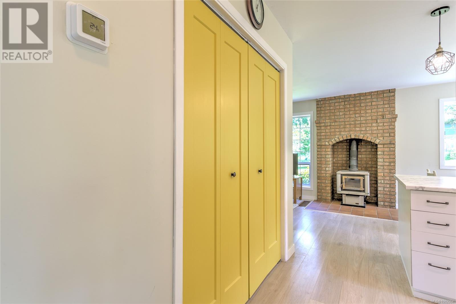 Property at 6431 Abbey Rd image 2